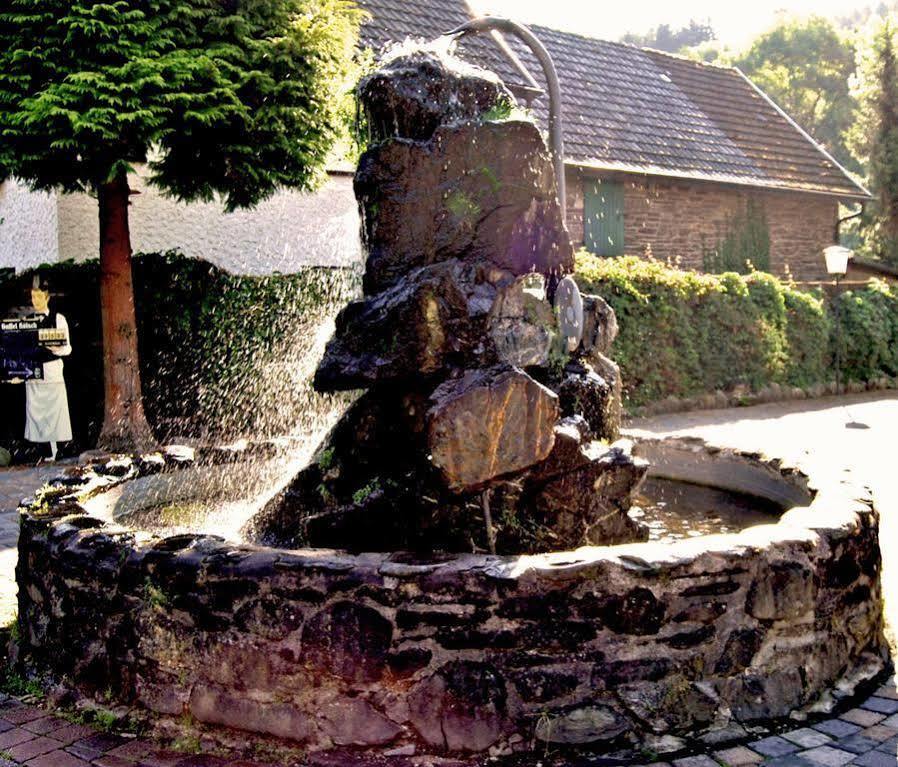 Waldhotel Im Wiesengrund 후트겐발트 외부 사진