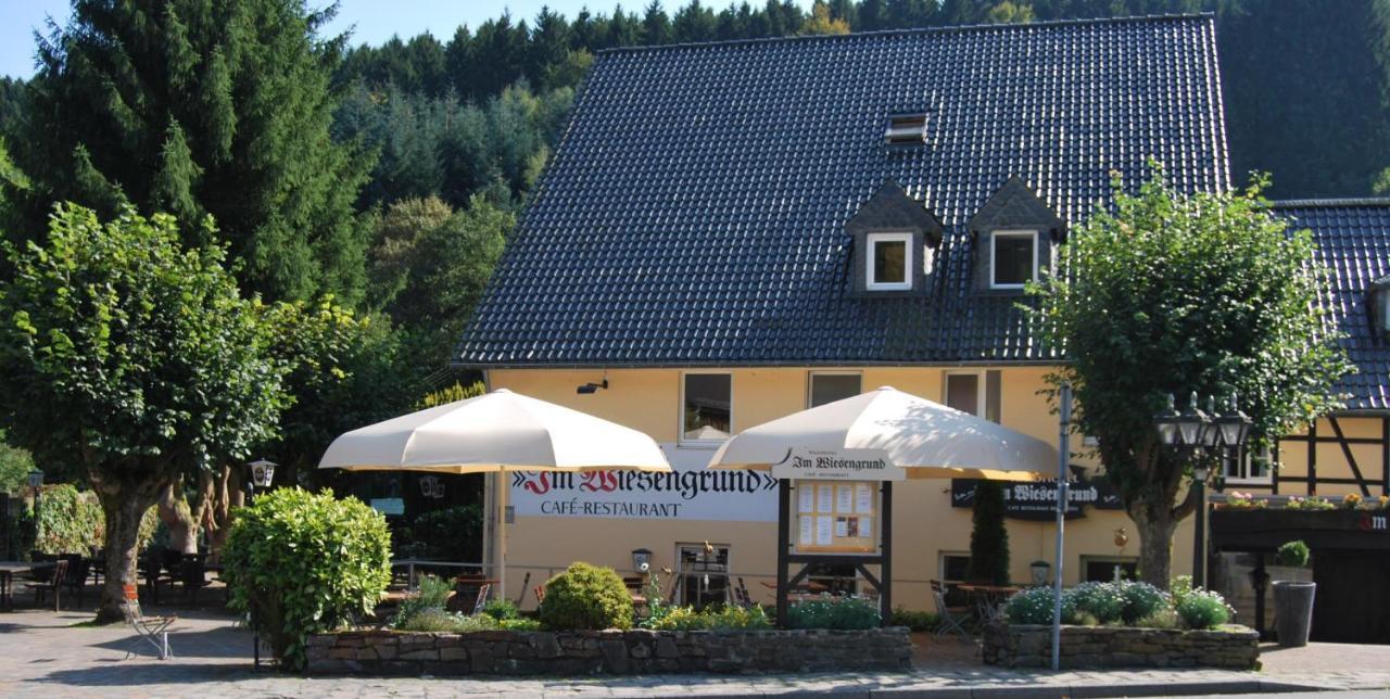 Waldhotel Im Wiesengrund 후트겐발트 외부 사진